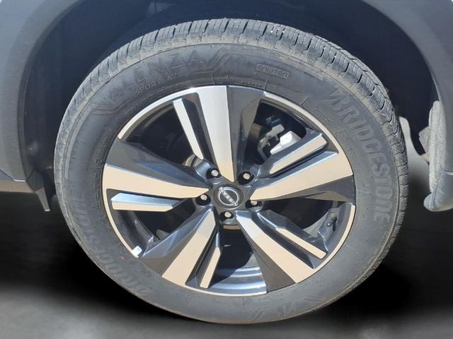 2026 Nissan Rogue SL