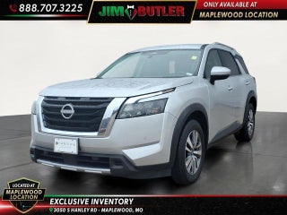 2025 Nissan Pathfinder SL