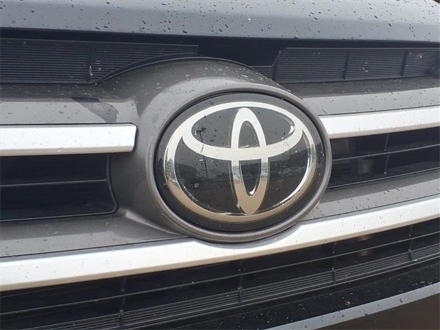 2018 Toyota Highlander Base