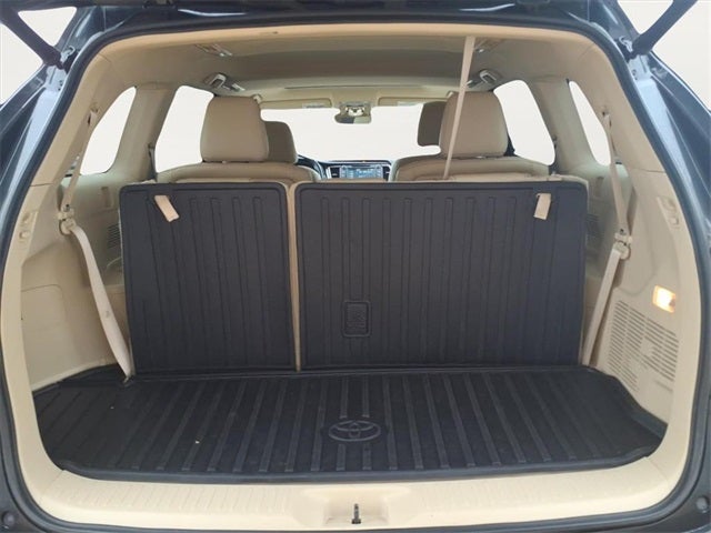 2018 Toyota Highlander Base