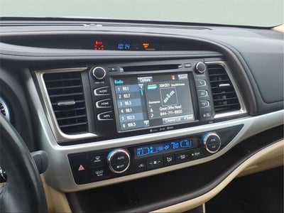 2018 Toyota Highlander Base