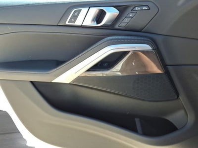 2023 BMW X6 xDrive40i