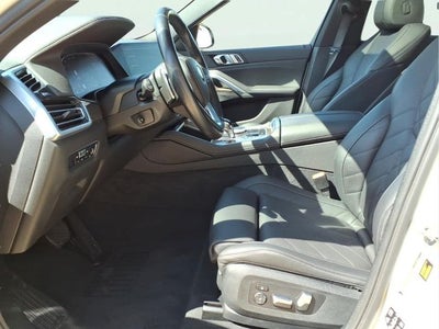 2023 BMW X6 xDrive40i