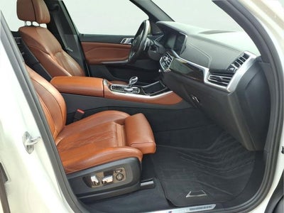 2021 BMW X5 M50i