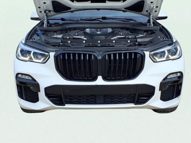 2021 BMW X5 M50i