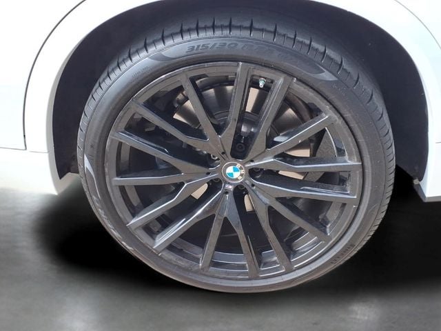 2021 BMW X5 M50i