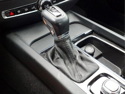 2020 Volvo S60 T5 Momentum
