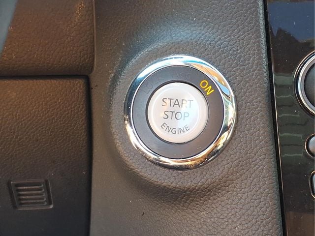 2017 INFINITI QX70 Base