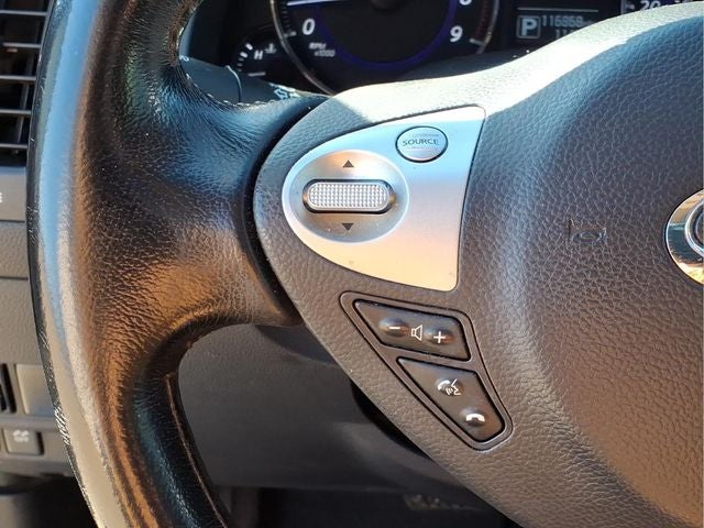 2017 INFINITI QX70 Base