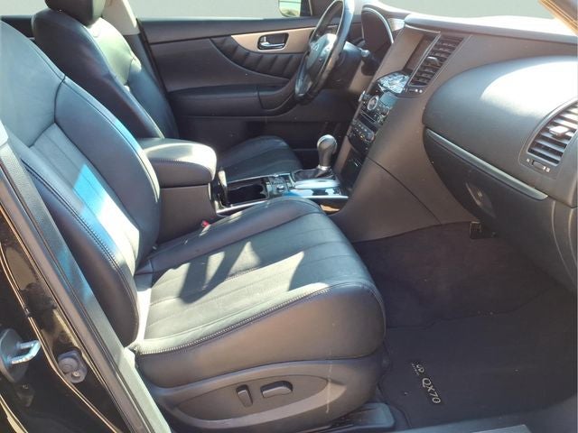 2017 INFINITI QX70 Base