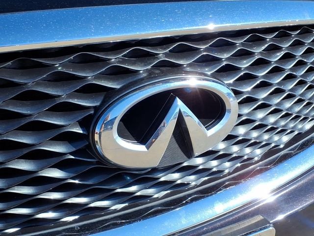 2017 INFINITI QX70 Base