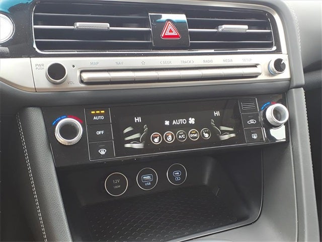 2025 Genesis G70 2.5T