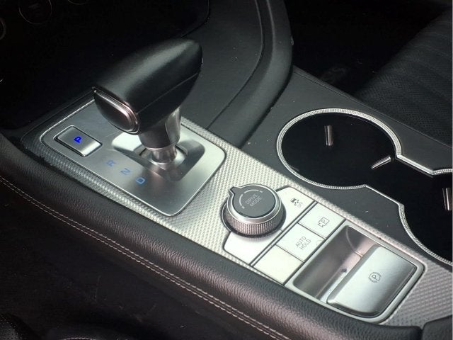 2022 Genesis G70 3.3T