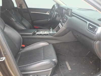 2022 Genesis G70 3.3T
