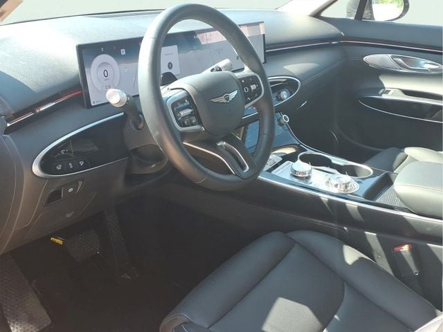 2026 Genesis GV70 2.5T