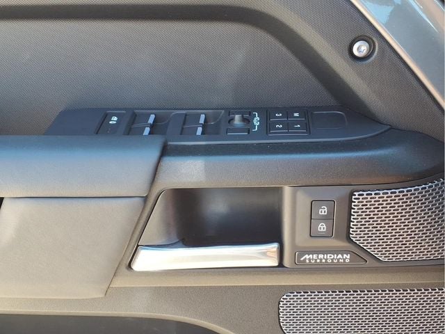 2023 Land Rover Defender 110 Base