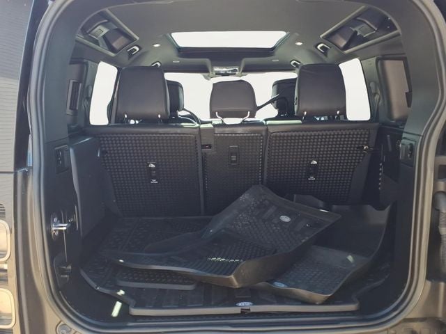 2023 Land Rover Defender 110 Base