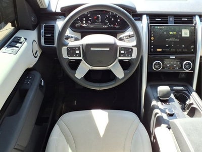 2025 Land Rover Discovery S