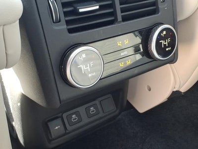 2025 Land Rover Discovery S