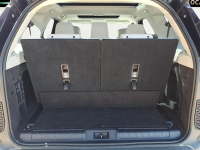 2025 Land Rover Discovery S