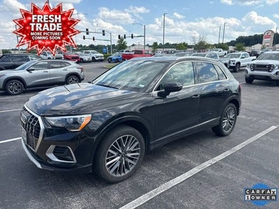 2022 Audi Q3 Premium quattro