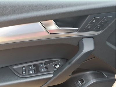 2025 Audi Q5 45 S line Premium quattro