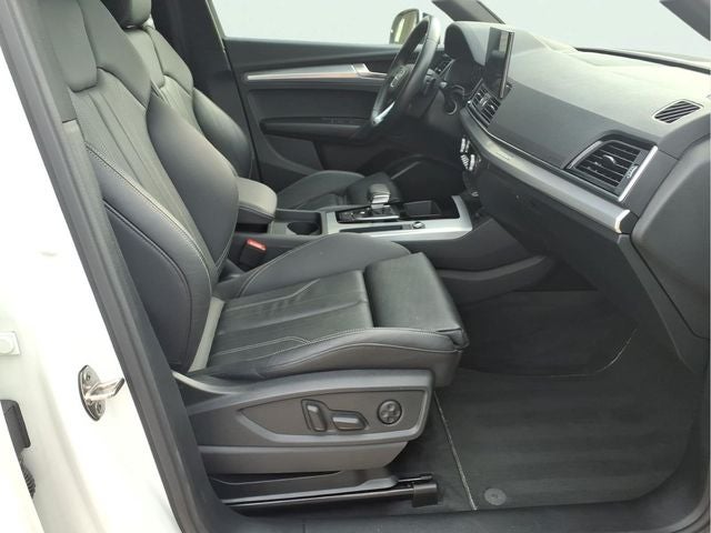 2025 Audi Q5 45 S line Premium quattro