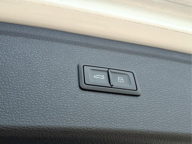 2025 Audi Q5 45 S line Premium quattro