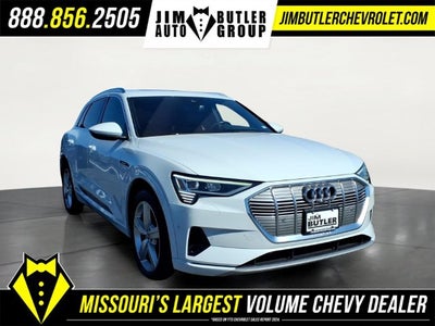 2019 Audi e-tron Premium Plus quattro