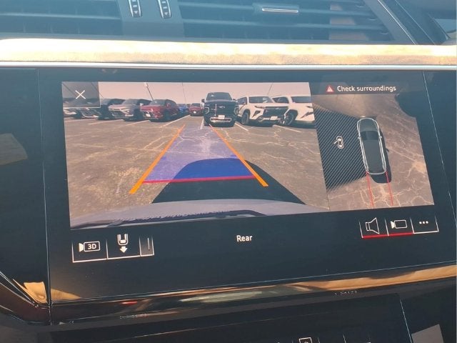 2019 Audi e-tron Premium Plus quattro