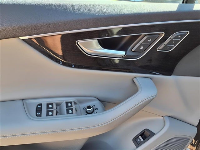 2024 Audi Q7 45 Premium Plus quattro