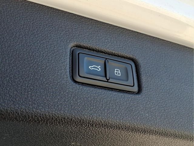 2025 Audi Q7 55 Premium Plus quattro