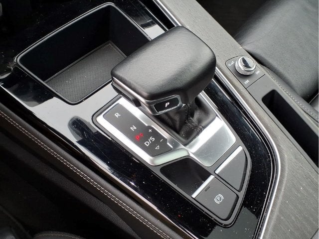 2024 Audi A4 45 S line Premium Plus quattro