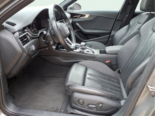 2024 Audi A4 45 S line Premium Plus quattro