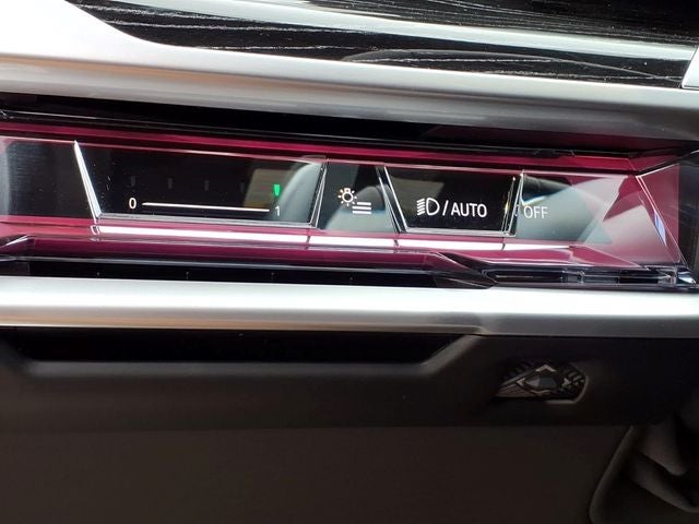 2025 BMW 7 Series 740i xDrive