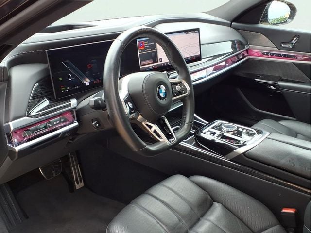2025 BMW 7 Series 740i xDrive