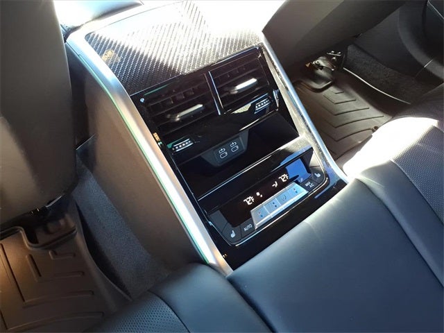 2023 BMW M8 Competition