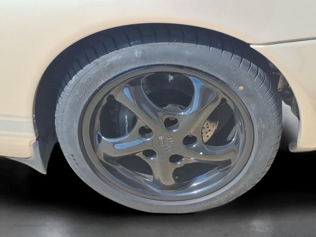 1999 Porsche 911 Carrera