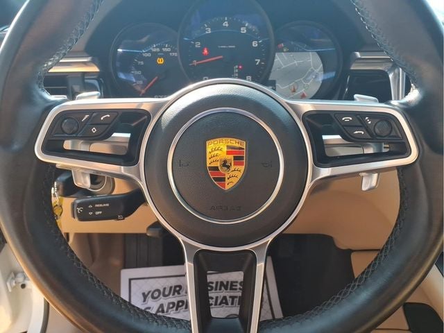 2020 Porsche Macan Base