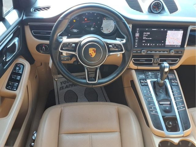 2020 Porsche Macan Base
