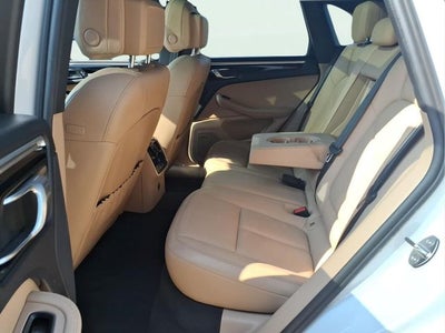 2020 Porsche Macan Base
