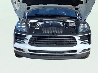 2020 Porsche Macan Base