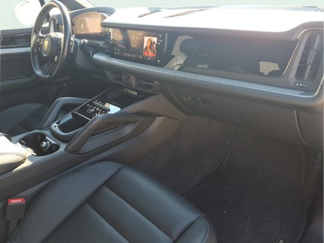 2024 Porsche Cayenne Base