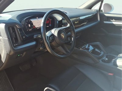 2024 Porsche Cayenne Base