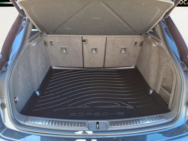 2021 Porsche Macan S