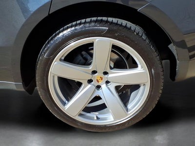 2021 Porsche Macan S