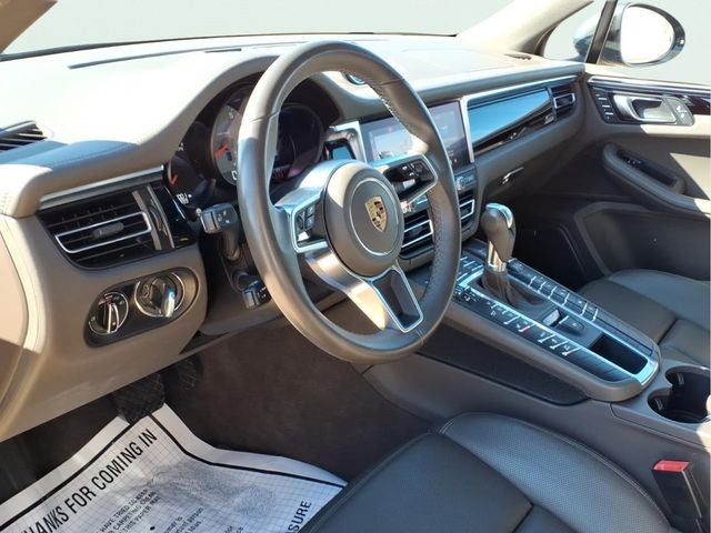2021 Porsche Macan S