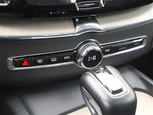 2020 Volvo XC60 T6 Inscription