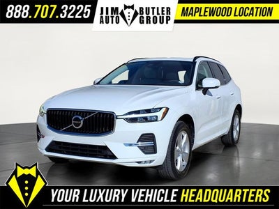 2022 Volvo XC60 B5 Momentum
