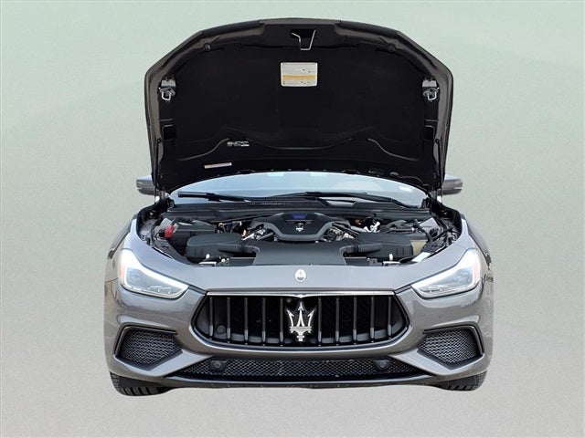 2022 Maserati Ghibli Modena